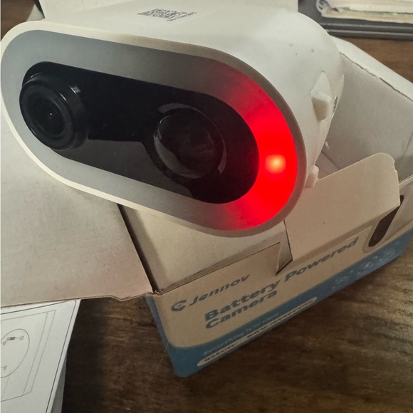 Wireless Security Camera - Picture 2 of 7